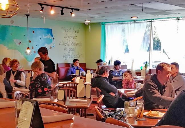 Lunch at Scott's Table Lunch at Scott's Table